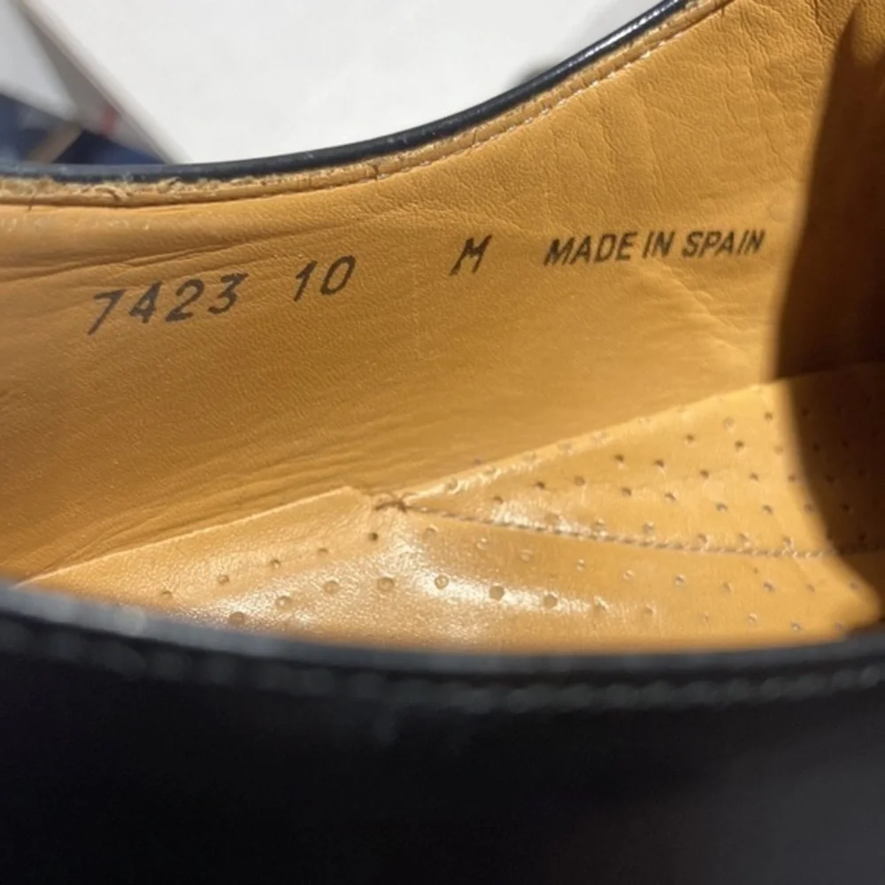Massimo Emporio Mens Black Handmade  Cap Toe Shoes